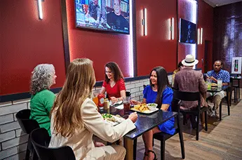 Friends dining at Lakecrest.